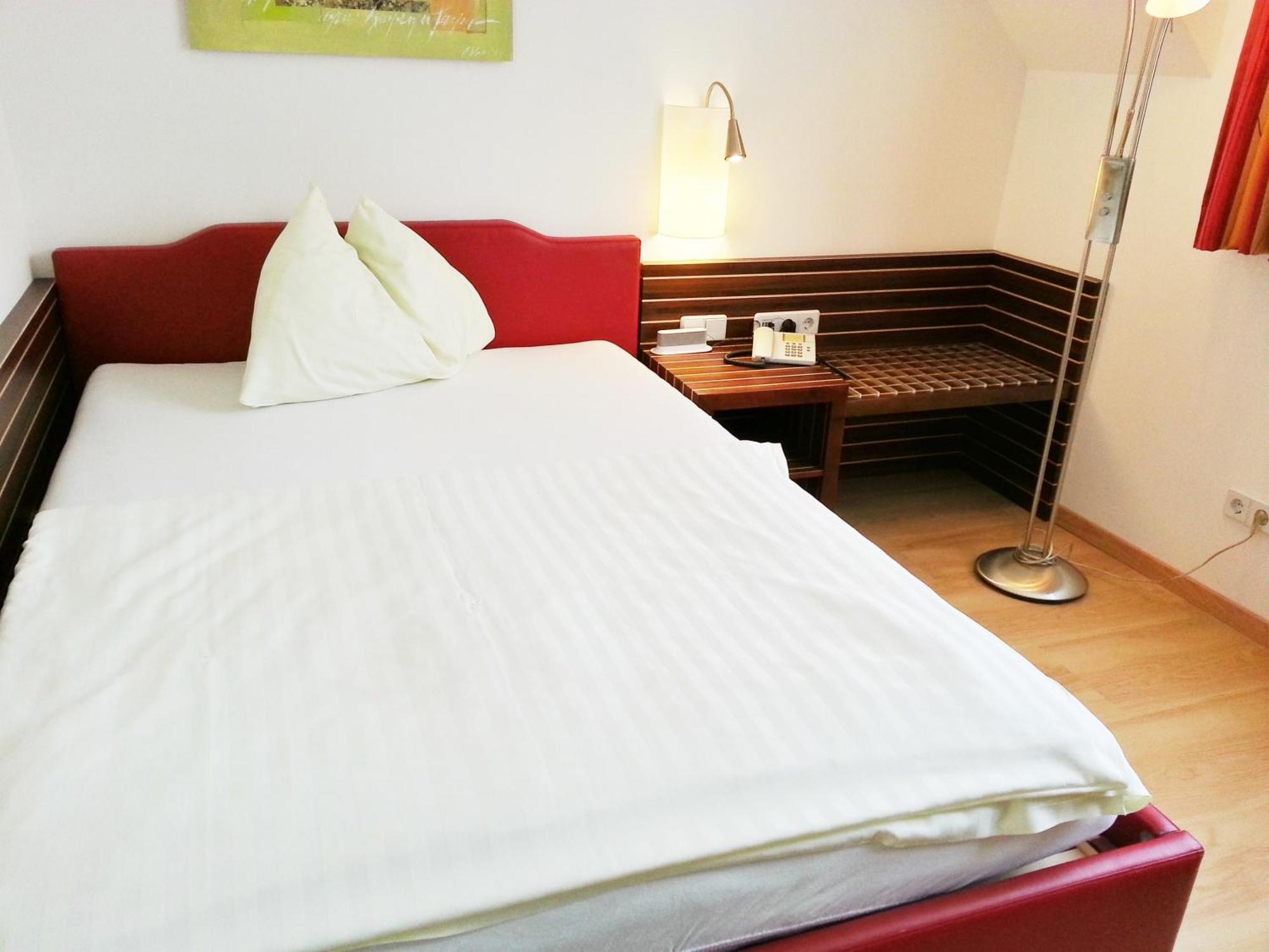 Hotel Anker Klosterneuburg Room photo